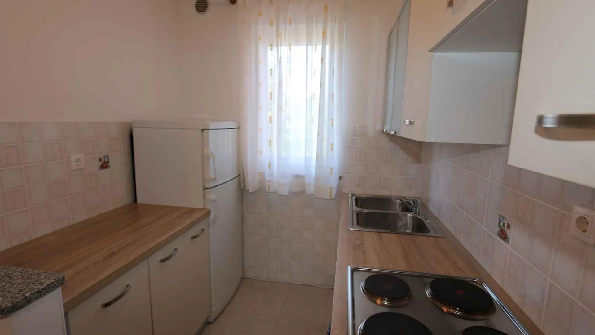 Apartment In Silo/Insel Krk 13582