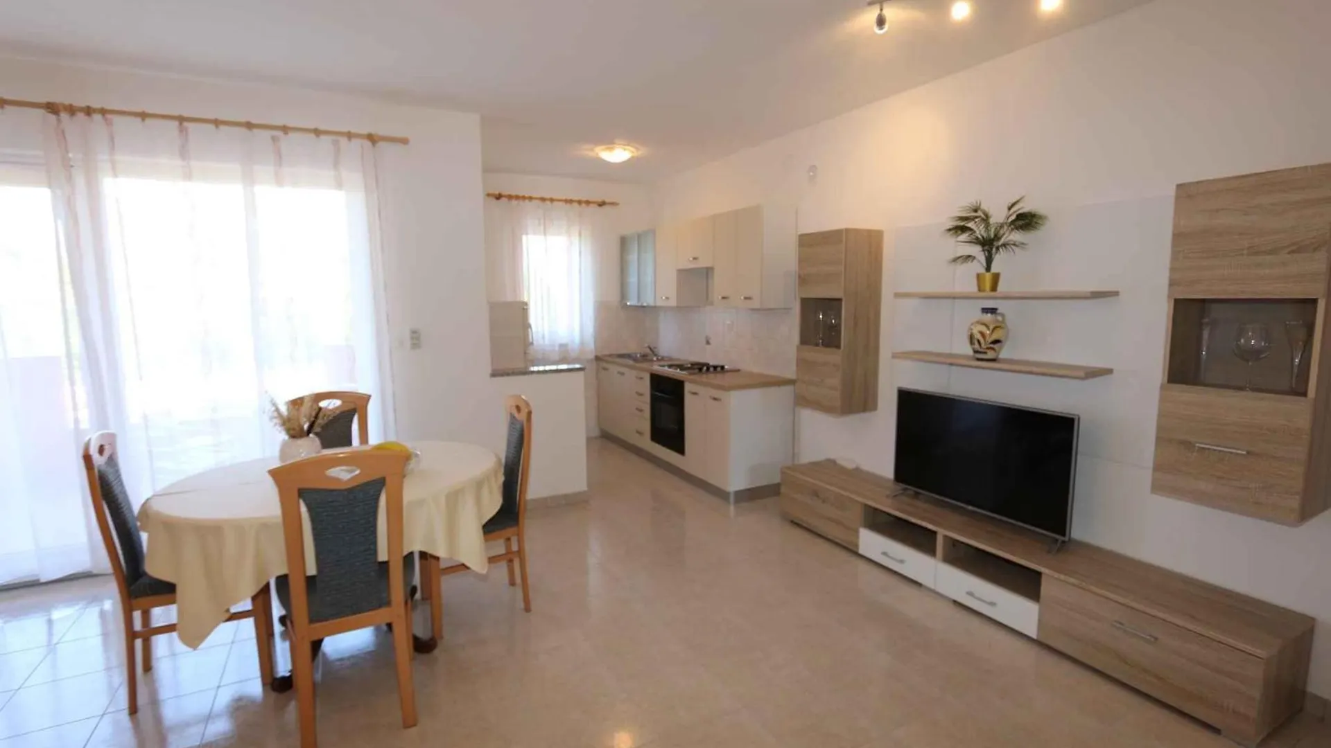 Apartment In Silo/Insel Krk 13582