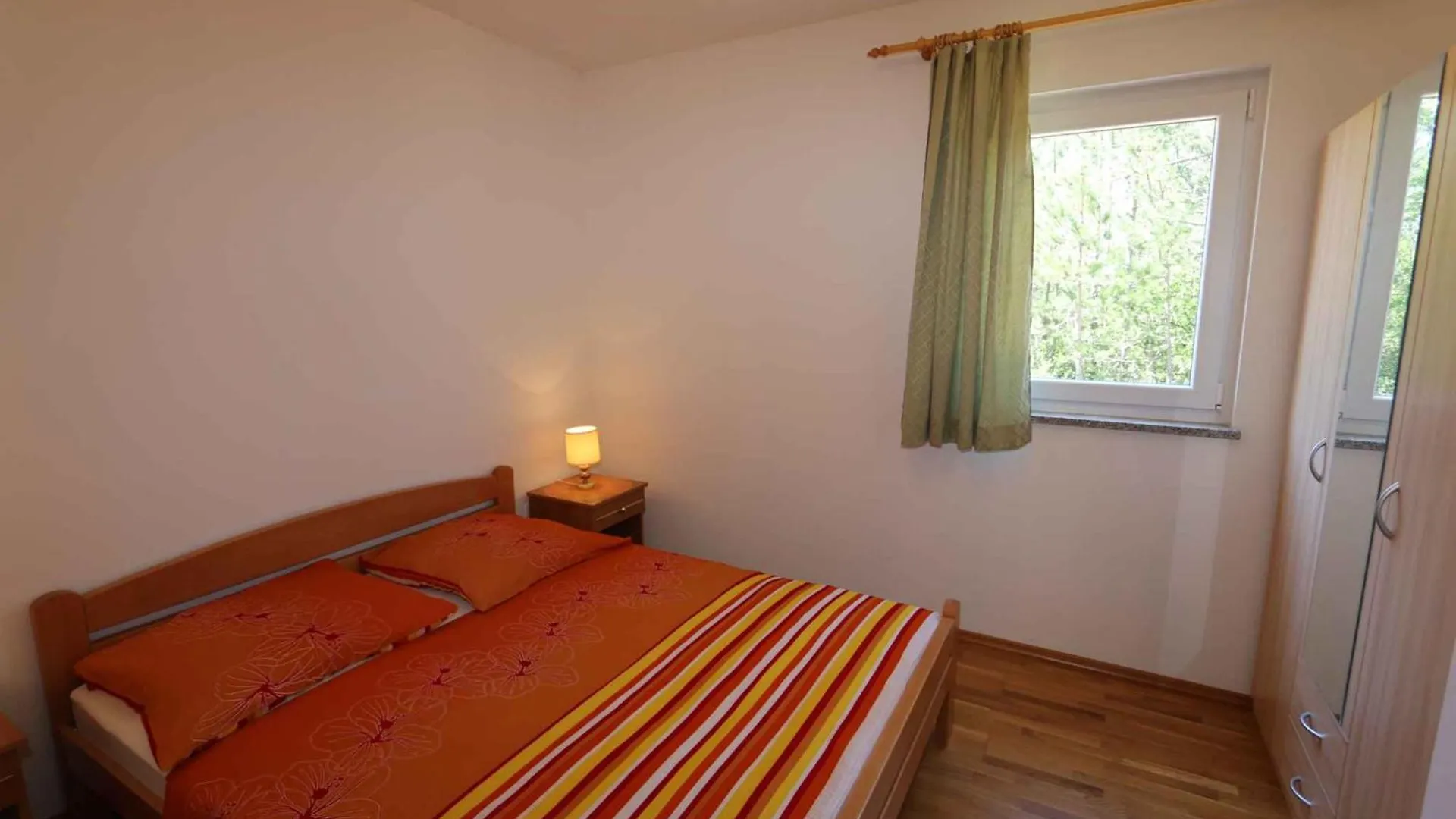 Apartment In Silo/Insel Krk 13582