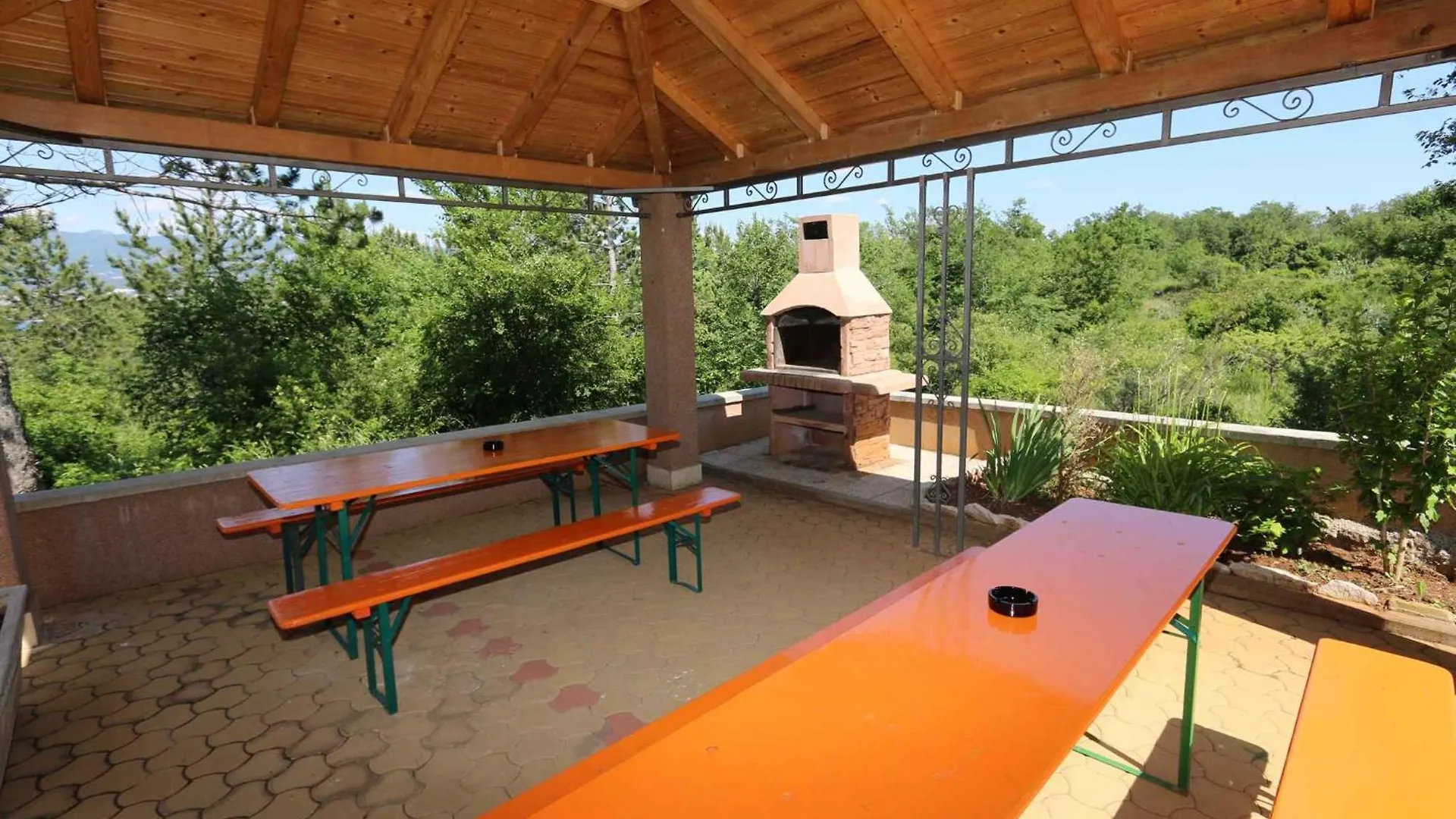 Apartment In Silo/Insel Krk 13582